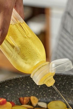 Home Squeeze Oil Bottle